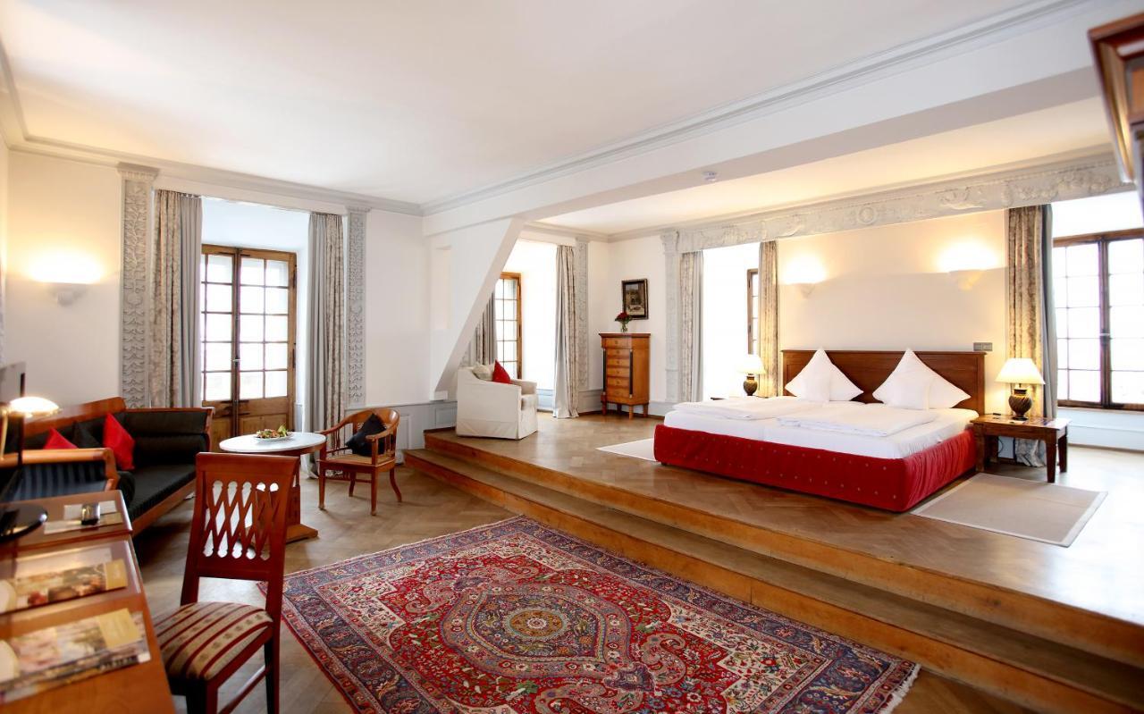 Hotel Schloss Эдесхайм Экстерьер фото